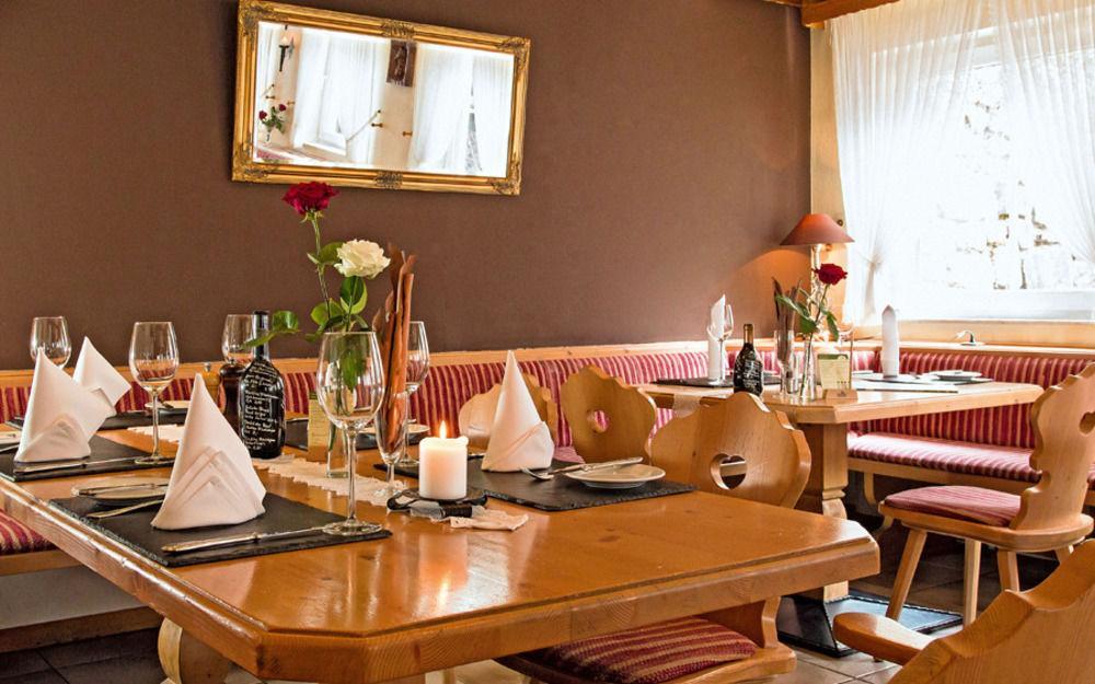 Hotel Restaurant Lindenhof 바트라아스페 외부 사진
