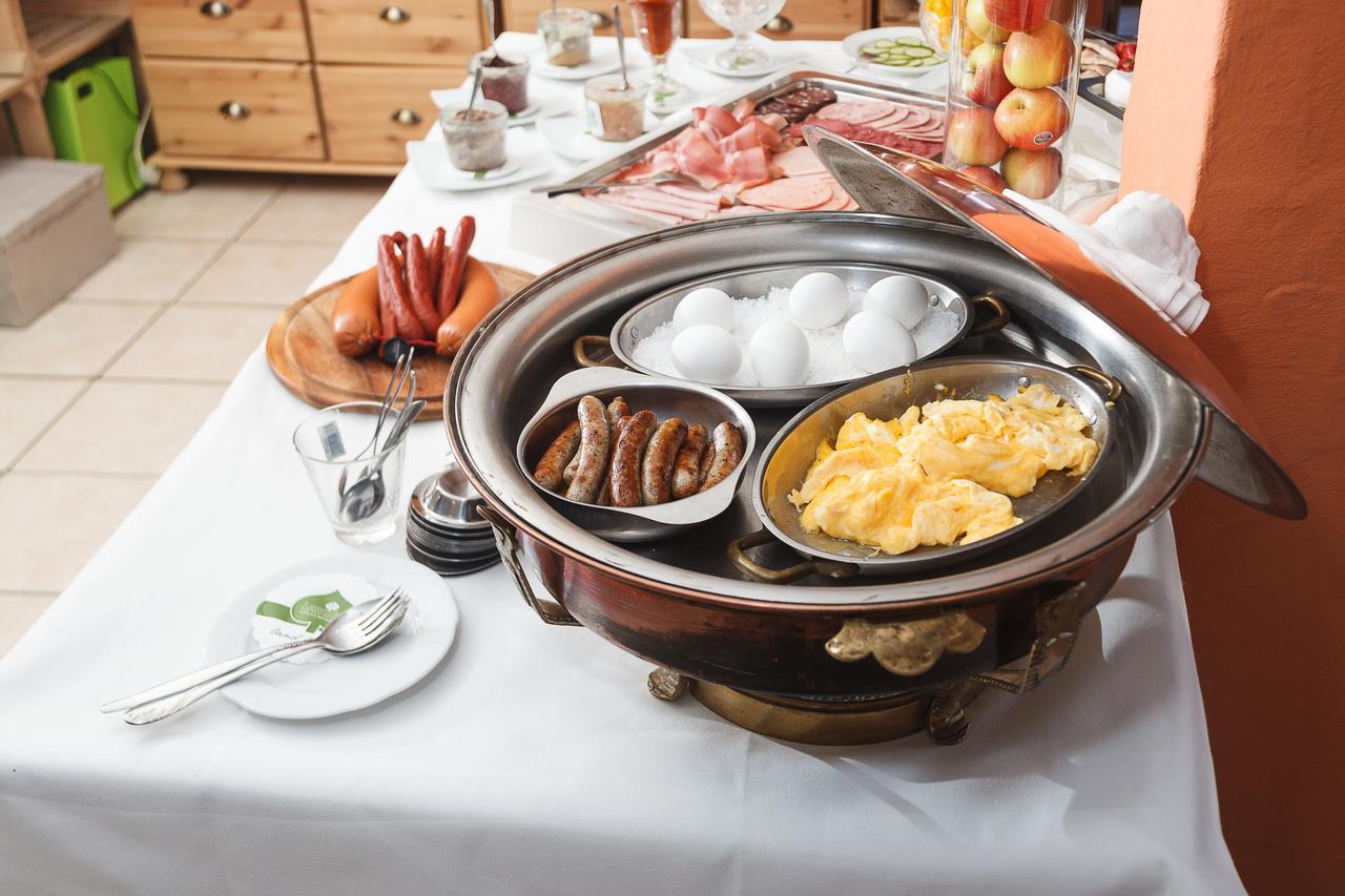 Hotel Restaurant Lindenhof 바트라아스페 외부 사진